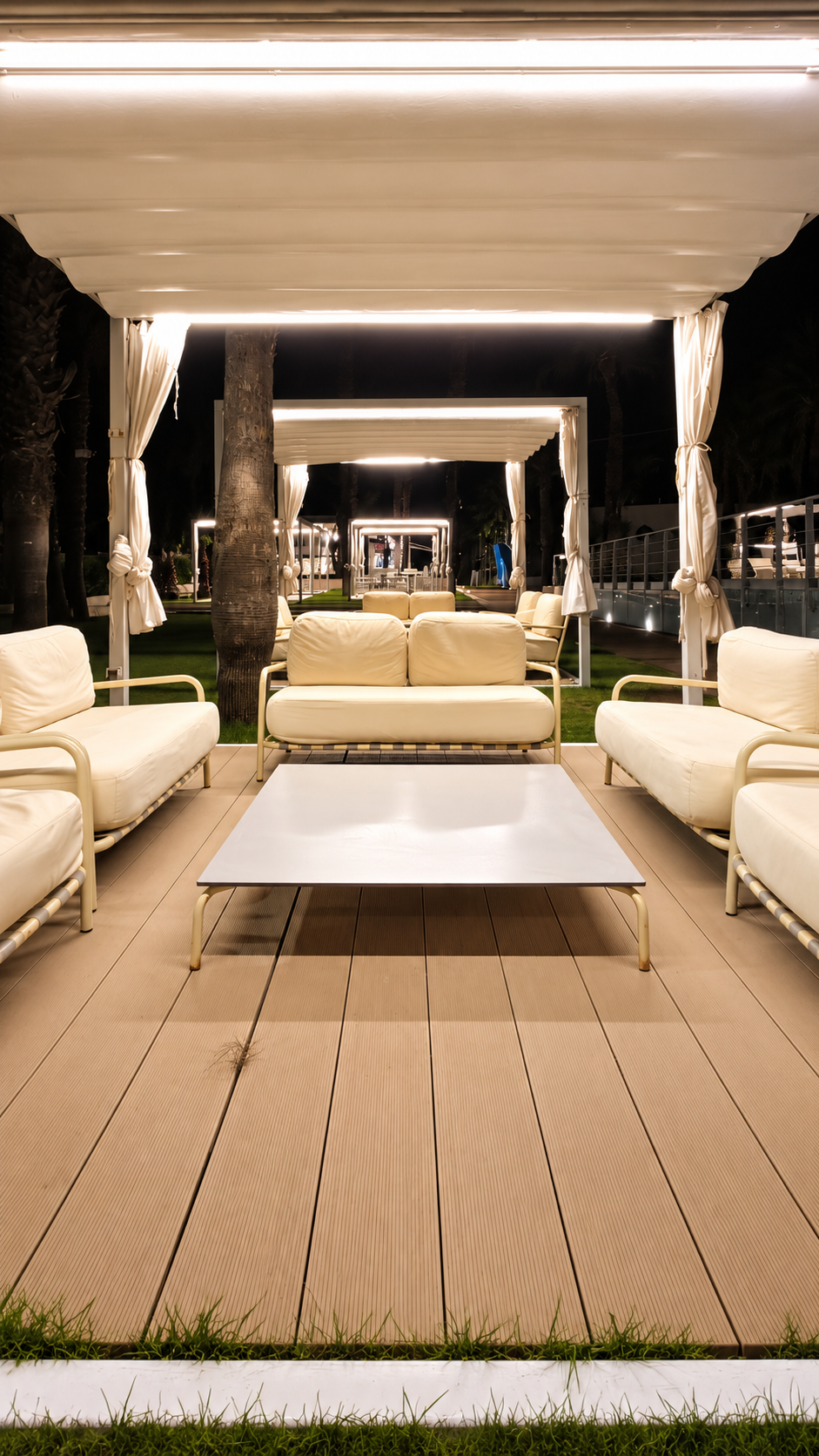 Salottino esterno del Reem Beach